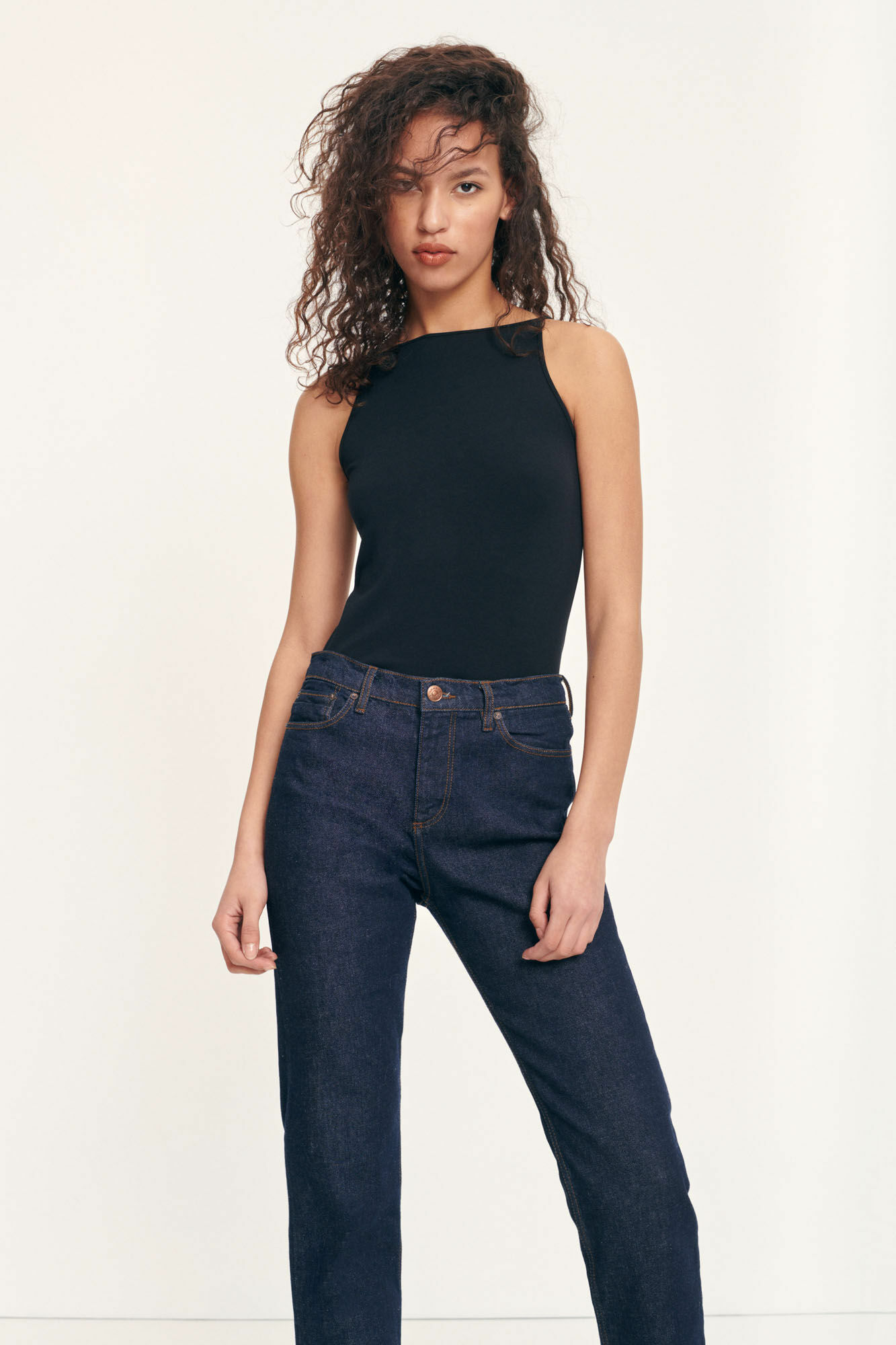 Prelude Pickering Skalk Samsoe Samsoe dames hemd Stinna top zwart online kopen bij No Sense. STINNA  265-BLACK | Where jeans meet fashion